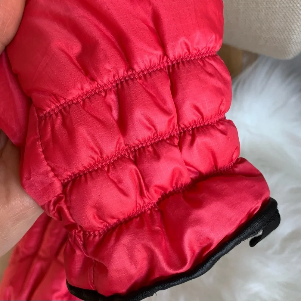 Kombi Womens Hot Pink Puffy Gloves Size Medium